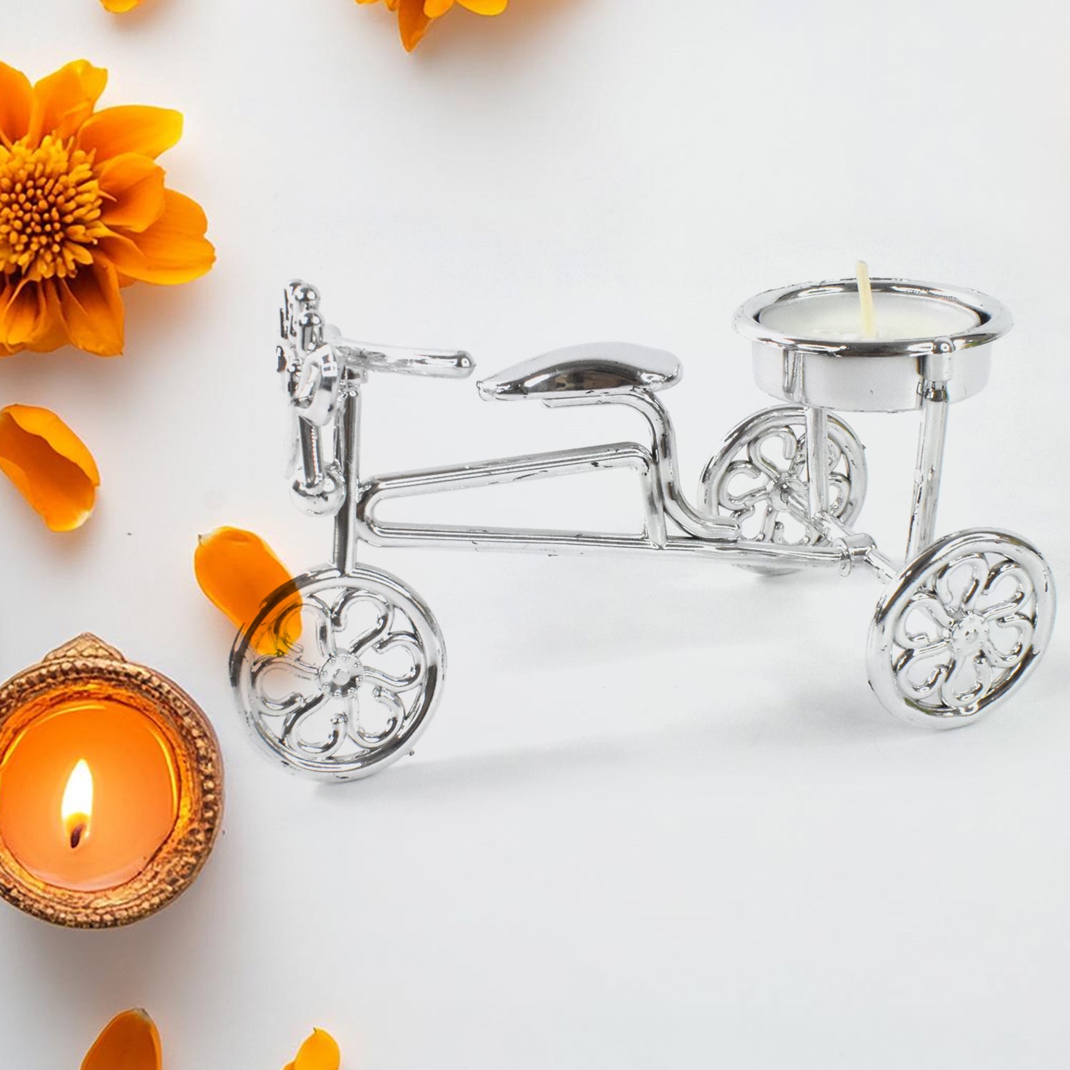 Cycle Tealight Holder / Candle Holder Decorative Candle (1 Pc) Cycle Tealight Holder / Candle Holder Decorative Candle (1 Pc)